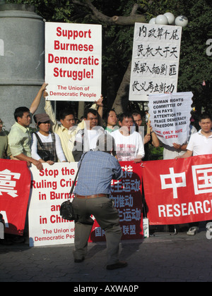 Demonstration für einen demokratischen Wandel in Birma, Myanmar, am Union Square, USA, Manhattan, New York Stockfoto