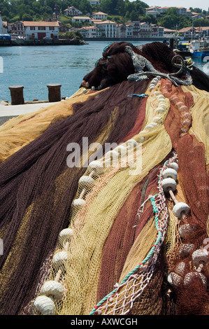 Fischernetze, Saint Jean de Luz (St.-Jean-de-Luz), Baskenland, Pyrenees-Atlantiques Aquitaine, Frankreich Stockfoto