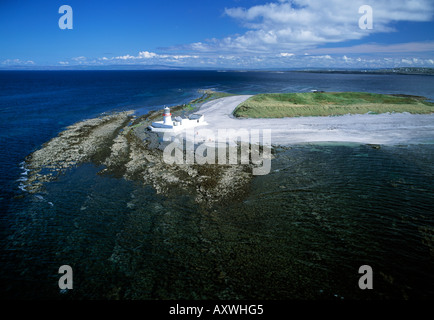 isolierte unbewohnte Insel an Irlands Westküste Stockfoto