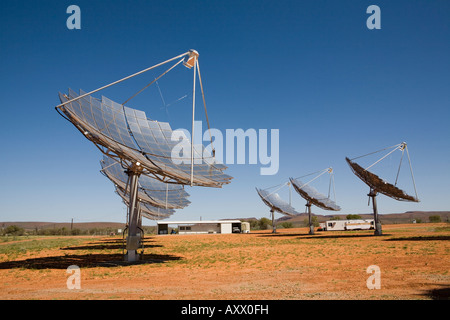 Solar Power-Array in Hermannsburg Northern Territory Australien Stockfoto