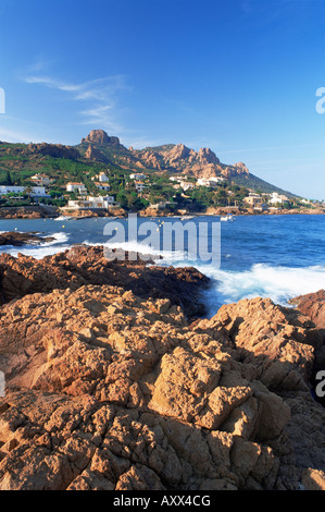 Antheor und Pic du Cap Roux, Corniche de l ' Esterel, Var, Cote d ' Azur, Côte d ' Azur, Provence, Frankreich Stockfoto