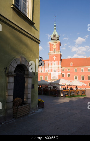 Schlossplatz (Plac Zamkowy) und das königliche Schloss, Altstadt (Stare Miasto), Warschau, Polen, Europa Stockfoto