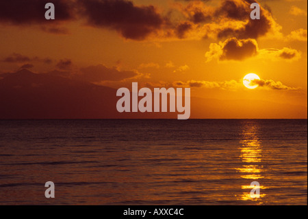 Sonnenuntergang über dem Golf von Thermaikos von Chalkidiki auf dem Olymp Stockfoto