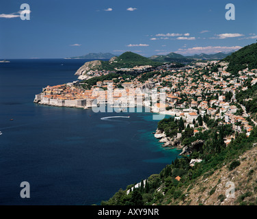 Erhöhten Blick entlang der Küste von Dubrovnik, Dalmatien, Dalmatien, Kroatien, Europa Stockfoto