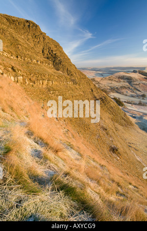 Am frühen Morgen Blick auf Mam Tor Grat von der Seite des Mam Tor in der Peak-District-Derbyshire Stockfoto