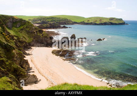 Ein kleiner Sandstrand in der Nähe von Woolman Punkt und Hope Cove, South Devon, England, Großbritannien, Europa Stockfoto