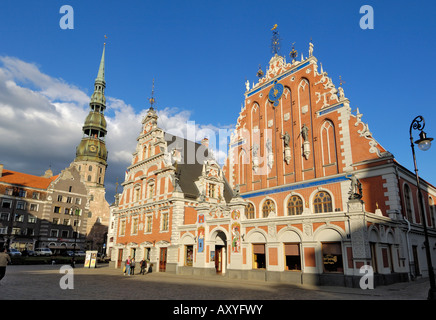 Haus der Mitesser (Melngalvju Nams), Rathausplatz (Ratslaukums), Riga, Lettland, Baltikum, Europa Stockfoto