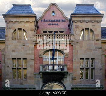 Fassade des Museums durch deutsche Inland Versand Verkehr, Deutschland, Nordrhein-Westfalen, Ruhrgebiet, Duisburg Stockfoto
