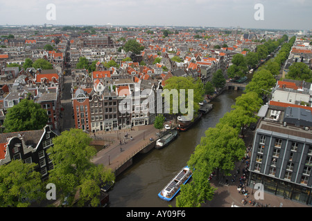 Amsterdam Holland Niederlande Luftaufnahme des Jordaan-Viertel am Prinsengracht Kanal entnommen der Westerkerk Kirche Stockfoto