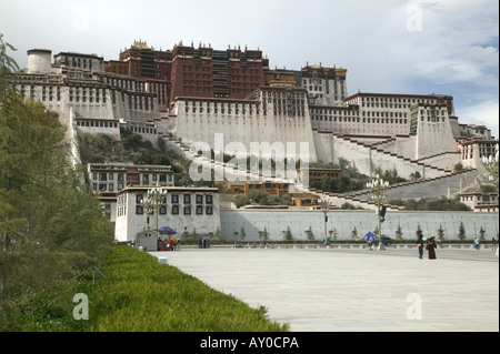 Ansicht der Potala-Palast von Peoples Park, Lhasa, Tibet autonome Region, China. Sept. 06. Stockfoto