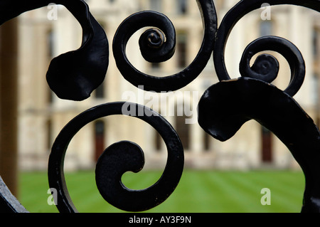 Nahaufnahme von den Eingangstoren, All Souls College in Oxford UK Stockfoto