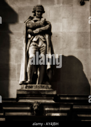 Galerie der Statuen im Innenhof des Louvre. Paris. Frankreich Stockfoto