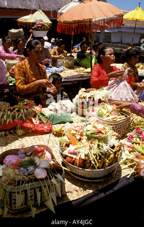 Tempelfest Mascoti Gianyar Bali Indonesien Asien Stockfoto