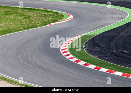 Kurve auf dem Circuit de Catalunya in der Nähe von Barcelona Stockfoto