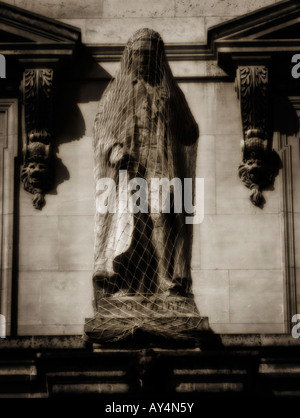 Galerie der Statuen im Innenhof des Louvre. Paris. Frankreich Stockfoto