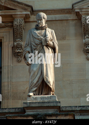 Galerie der Statuen im Innenhof des Louvre. Paris. Frankreich Stockfoto