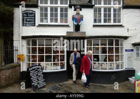 Cornwall Ehrenplatz kornisches Fudge laden in Port Isaac Stockfoto