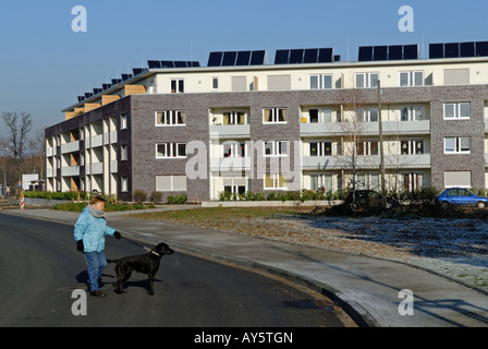 Solarenergie-Wohnsiedlung, Bocklemund, Köln, Nord Rhein Westfalen, Deutschland. Stockfoto