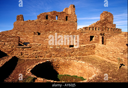 Die imposante Mission San Gregorio de Abo, Abo Ruinen, Salinas Pueblo Missionen National Monument, New Mexico. Stockfoto