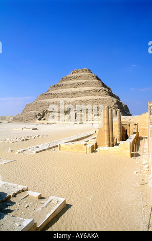 Viermonatiges Le Caire Sud Pyramides de Saqqarah Tombeau de Djéser Stockfoto