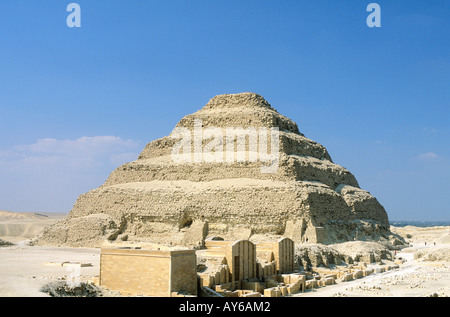 Viermonatiges Le Caire Sud Pyramides de Saqqarah Tombeau de Djéser Stockfoto