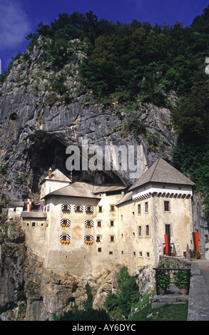 Die Burg Predjama in Notranjska Provinz Slowenien Stockfoto