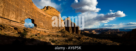 Jeep-Bogen in der Nähe von Moab Utah Stockfoto