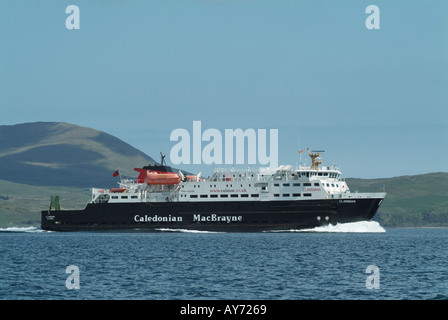 Das Caledonian MacBrayne Fähre MV Clansman Segeln südlich vorbei an Ardnamurchan, Highland, Schottland, UK. Stockfoto