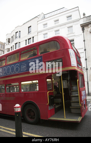 Englischer Bus, Doppeldecker Stockfoto