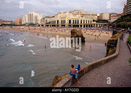 Panorama Ansicht der Grande Plage Biarritz Aquitanien Golfe de Gascogne Bucht von Biscaya Atlantik Südwesten Frankreich Europa Stockfoto