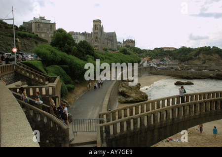 Charakteristische Ansicht des Grande Plage Biarritz Aquitanien Golfe de Gascogne Bucht von Biskaya Atlantik Südwesten Frankreich Europa Stockfoto