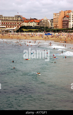 Panorama Ansicht der Grande Plage Biarritz Aquitanien Golfe de Gascogne Bucht von Biscaya Atlantik Südwesten Frankreich Europa Stockfoto