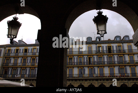 Charakteristischen bunten Gebäude der Parte Vieja alte Viertel San Sebastian Donostia baskische Golf von Biskaya Spanien España Europa Stockfoto