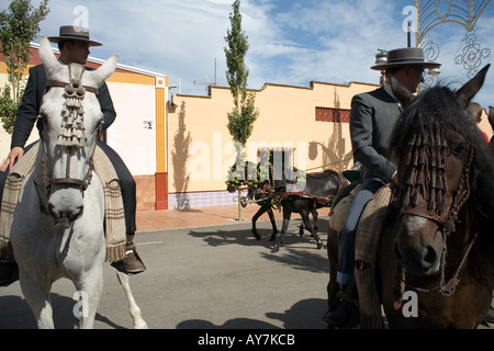 schöne Pferde und Reiter in Fuengirola Feria – Spanien - 2005 Stockfoto