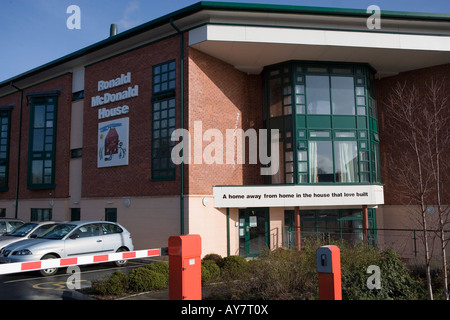 Ronald MacDonald Haus Alder Hey Childrens Hospital Liverpool Stärkung der corporate Wiege bis schwere ethos Stockfoto