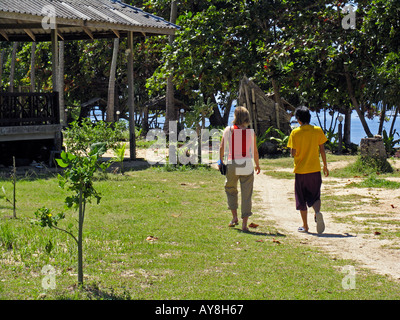 Zwei Besucher Ko Libong Resort Ko Libong Insel Thailand Stockfoto