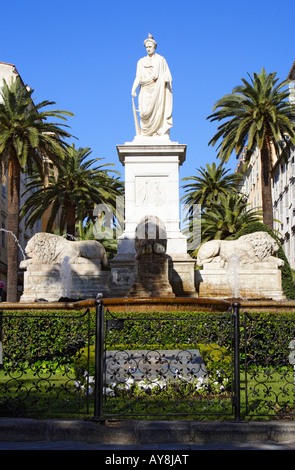 Statue von Napoleon und vier Löwen-Brunnen, Ajaccio, Korsika, Frankreich Stockfoto