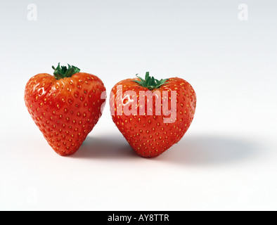 Zwei reife Erdbeeren, close-up Stockfoto