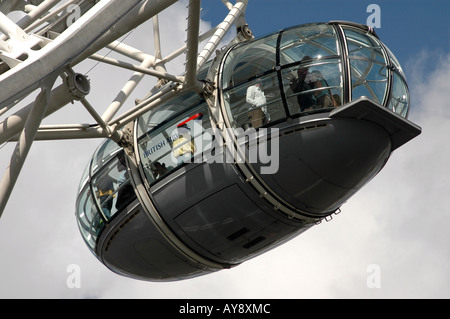 Nahaufnahme, Kapsel des London Eye, auch bekannt als Millennium Wheel, London 2006 Stockfoto