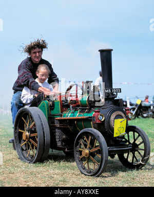 kleinen Dampftraktor bei einem irischen Dampf-Rallye Stockfoto