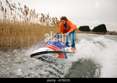 Paul Martin Jetski mit Geschwindigkeit und Konzentration Stockfoto