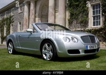 BENTLEY CONTINENTAL GT KONVERTIERBAR SILBER Stockfoto