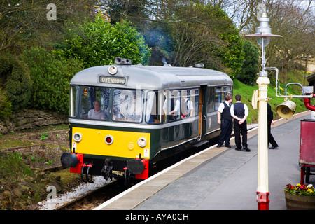 Zug nach Oxenhope an Haworth Station Haworth West Yorkshire in England Stockfoto