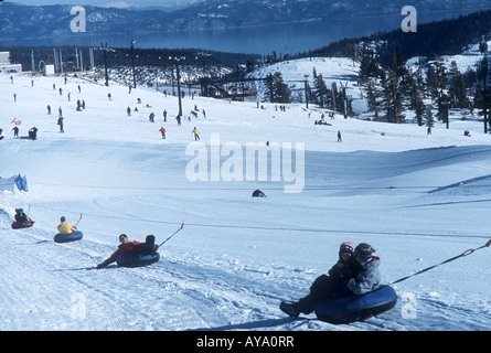 Skilift am Lernenden Pisten im Skigebiet Squaw Valley, Kalifornien, USA Stockfoto