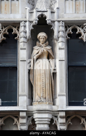 Statue von Mary Queen of Scots in der Fleet Street London Stockfoto