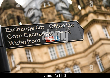 Das Exchange-Viertel, The Corn Exchange und der Waterfront in Leeds, West Yorkshire Post abonnieren. Stockfoto