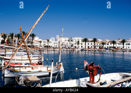 Hafen von Fornells auf Menorca im Balearischen Inseln. Spanien Stockfoto