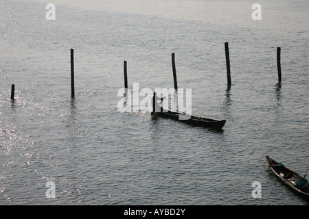 Angeln im Rückstau, Kollam, Kerala, Indien Stockfoto