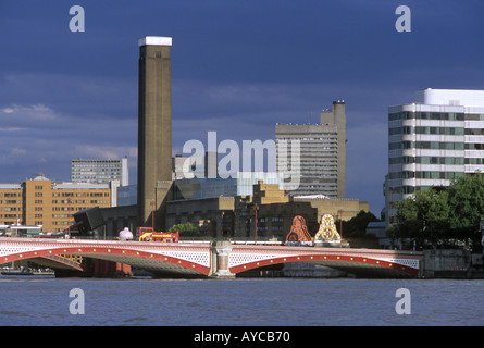 Die Tate Modern Art Gallery in London Stockfoto