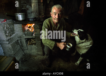 SIEBZIG VIER JAHRE ALTEN STAN GUMIENNY Stockfoto